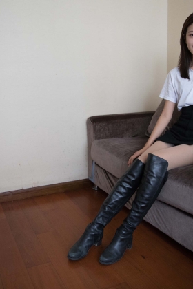  No.216 丽足娇娃-做自己的骑士 [117P1V2.13G]