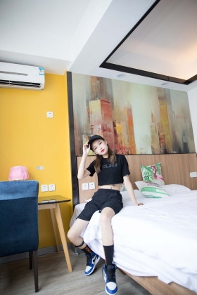  No.245 雨点-超A运动风 [174P1V4.03G]