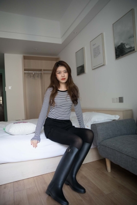  No.232 艾玛女王-左手的倒影 [186P1V5.85G]