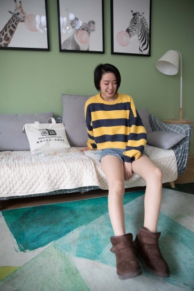  No.326 伊轩女王-时光与青春 [131P1V3.58G]