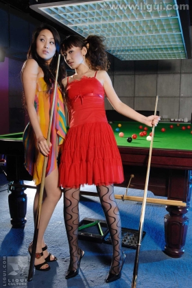 [Ligui丽柜] 2009.01.10 伊园、凯咪 姐姐和阿姨睡房激情捆绑掂脚尖互相调戏