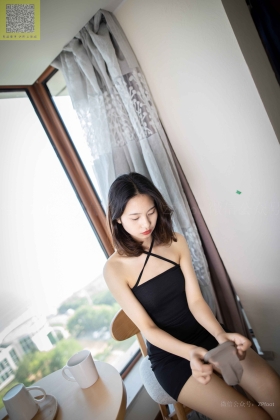 [LSS山茶摄影] NO.146 红色妖姬S筒袜 [83P/154MB]