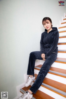  No.074 晚晴-169身高与35码脚丫的神奇搭配（棉袜、美足） [152P1V1.08G]