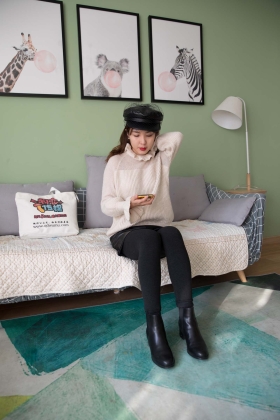 No.222 伊轩女王-跳跃的音符 