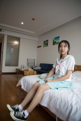  No.312 馨雨女王-海与星辰 [187P1V4.68G]