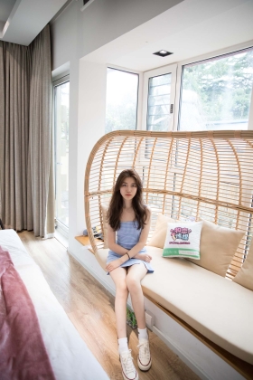  No.198 艾玛女王-帆布鞋与小白棉袜 [[173P1V3.91G]