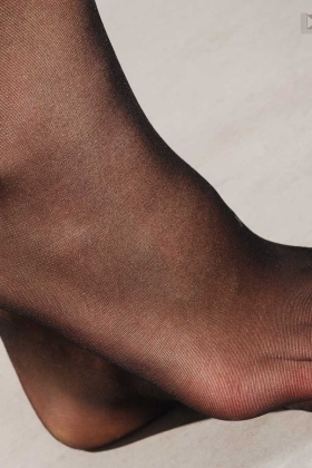 [Ligui丽柜] 2008.11.22 嬌豔短裙黑絲魅惑 單圓圓