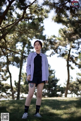  No.056 眼神犀利,表情高冷小姐姐的深蓝色棉袜 [160P1V-1.35GB]