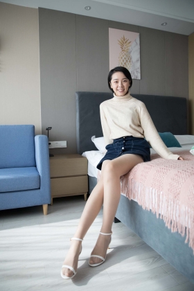  No.246 伊轩女王-等一朵花开 [174P1V4.09G]