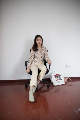 No.310 风情艳主-等你 