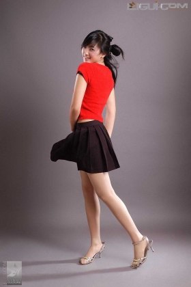 [Ligui丽柜] 2008.08.17 包莹 凌乱美.丝袜