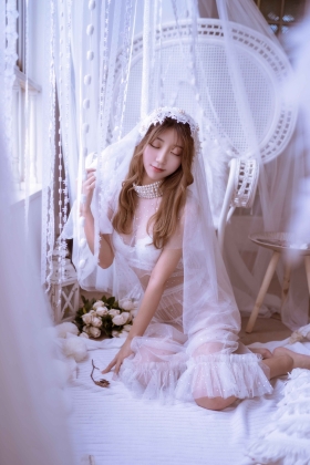 [黑川] NO.027 白色婚纱 [27P-319MB]