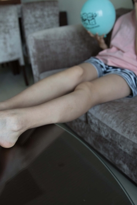  No.295 伊轩女王-俏丽的懵懂 [193P1V4.35G]