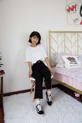  No.504 紫露凝萱-时光深处（vans、短白丝、短灰丝、美足）[160P]