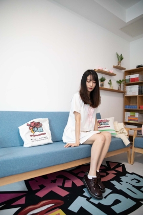  No.570 风情艳主-金色的心（JK、皮鞋、白棉袜、踩东西剧情）[127P]