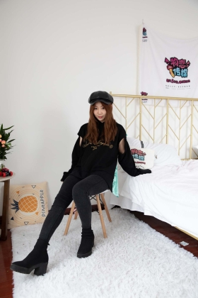  No.567 上校女王-秋意冬词（短靴、白色棉船袜、美足）[146P]