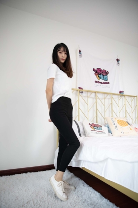  No.573 风情艳主-二两清风（板鞋、棉船袜、肉丝）[167P]