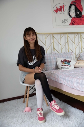  No.525 诺曦女主S-神说，爱如捕风（vans、过膝丝袜、美足）[198P]