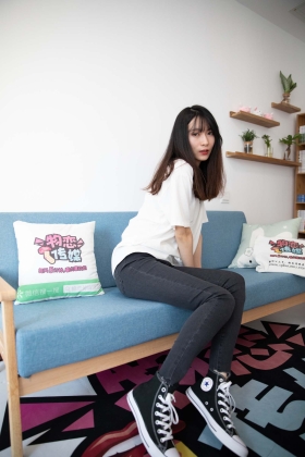  No.593 风情艳主-盛开（匡威帆布鞋、白棉袜、肉丝）[168P]