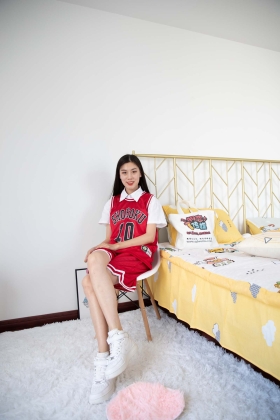  No.441 papa小主-球场青春（篮球服、空军一号、五指棉袜、美足、扭伤剧情）[142P]